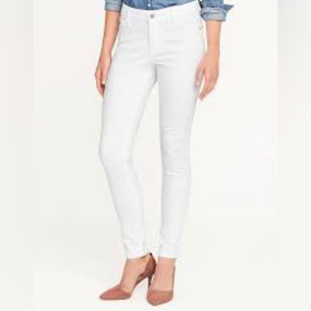 NWOT Old Navy Rock Star White Jeans